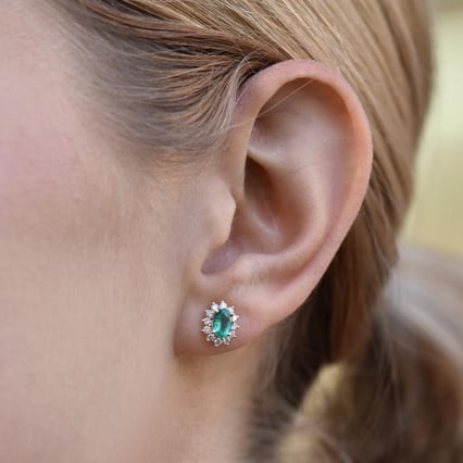 Goldene Smaragdohrringe mit Diamanten Mariell