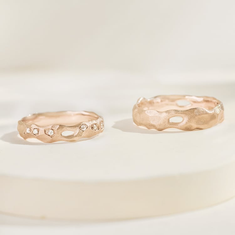 Eheringe aus Haselnussgold Rock 163770