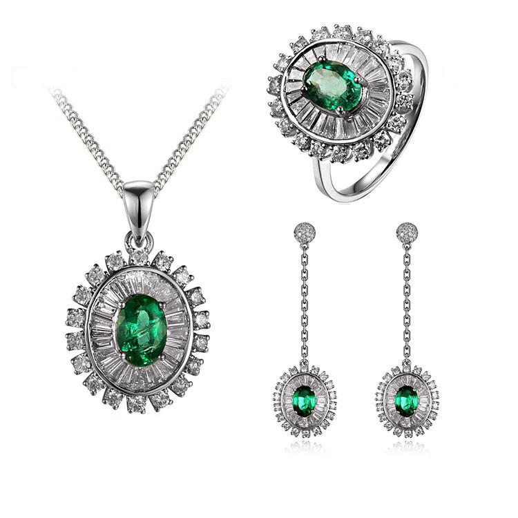 Smaragd Schmuckset mit Diamanten