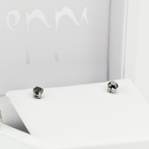 Ohrstecker mit schwarzen 0.5ct Diamanten Kesha