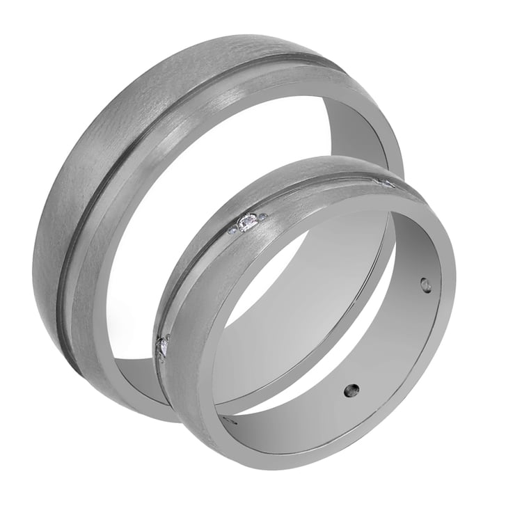 Eheringe aus Titan mit Diamanten Carys