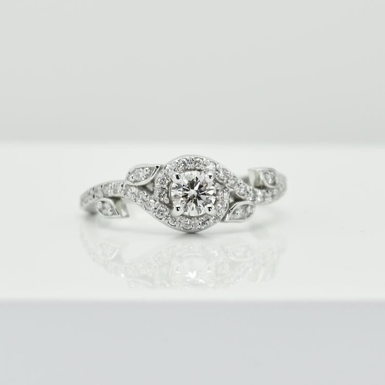 Platinring mit Diamanten 23890