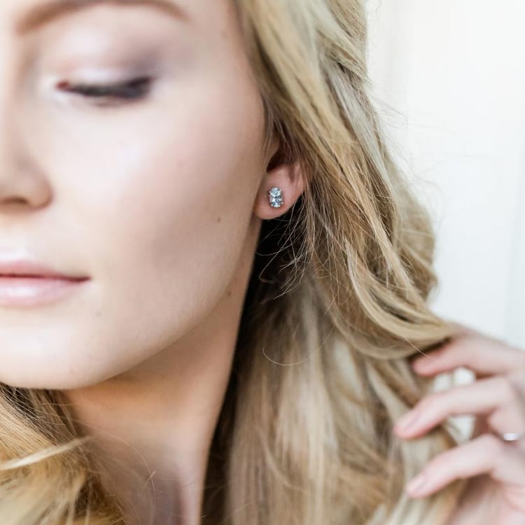 Ohrstecker aus 585 Gold mit ovalen Aquamarinen Qati 39417