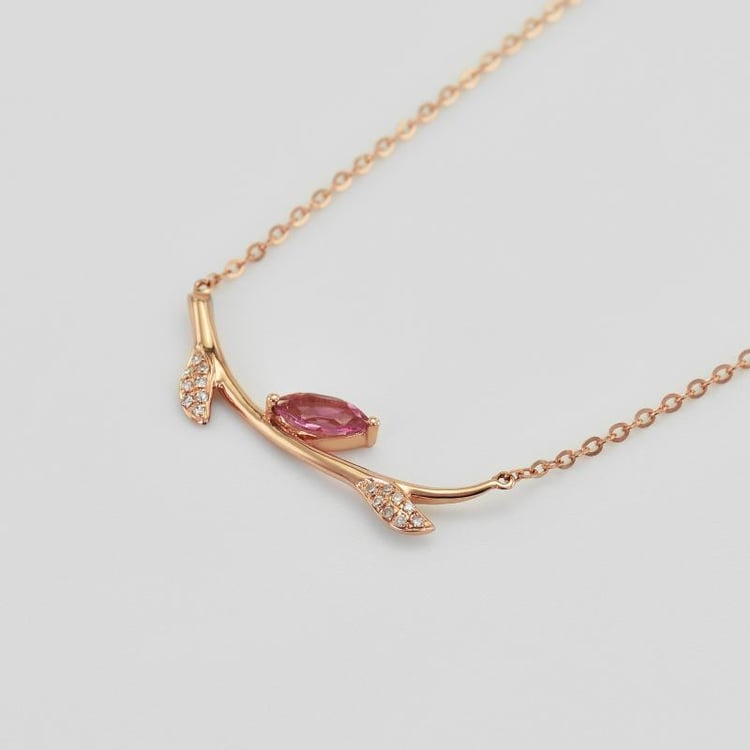 Goldene Halskette mit Turmalinen und Diamanten 18499