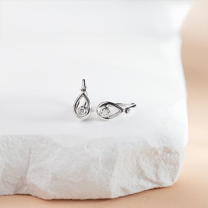 Goldene Kinderohrringe in Tropfenform mit Lab Grown Diamanten Cinderella