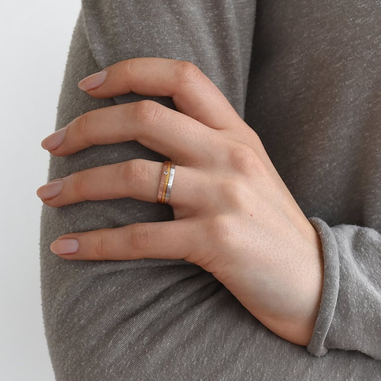 Minimalistische Eheringe mit Diamanten Mesud 77812