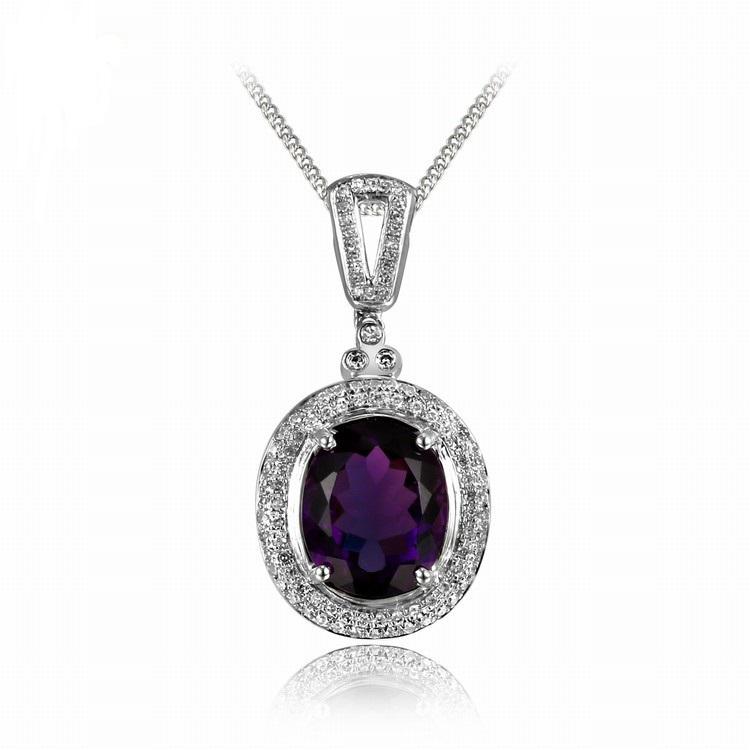 Halskette mit Amethyst und Diamanten