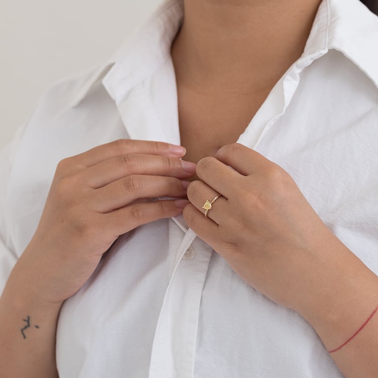 Goldener Verlobungsring mit gelbem Diamanten Julia 127869