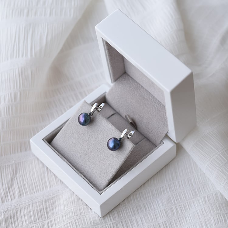 Silberne Hängeohrringe mit schwarzen Perlen Imala 65628