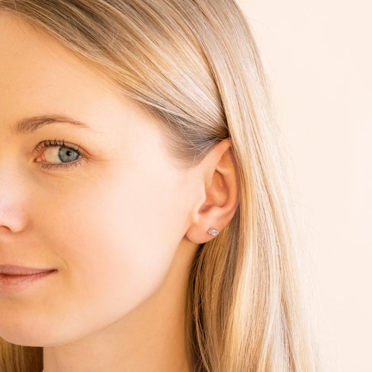 Minimalistische Silberohrringe mit Morganiten Andine 102345