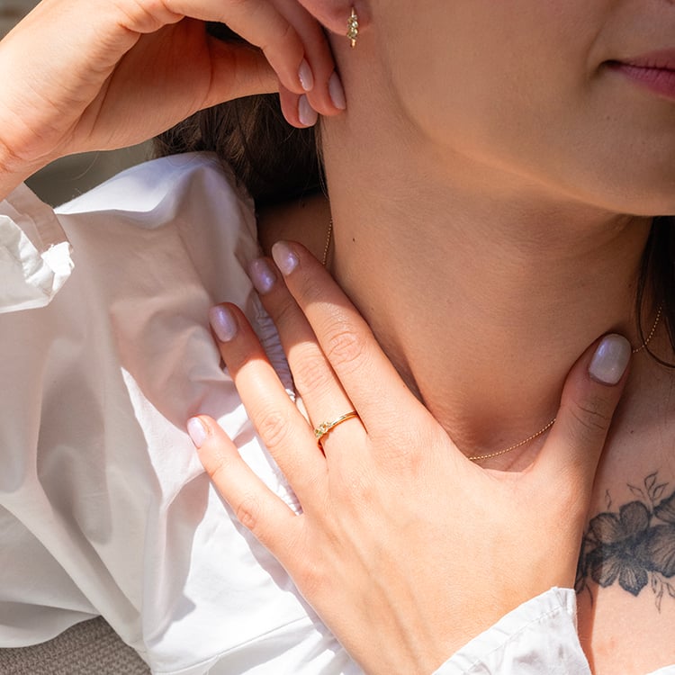 Silberring mit einem Cluster aus Topasen, Quarzen und Olivinen Verano 143232