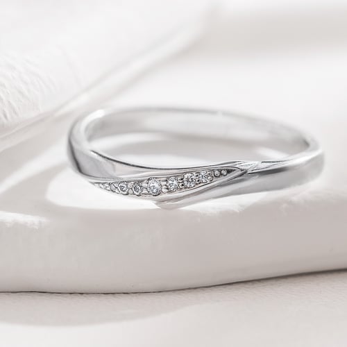 Trauringe aus Gold mit Diamanten Abella