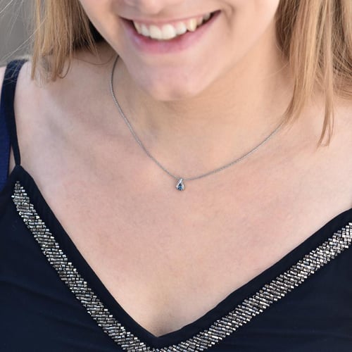 Anhänger aus Platin mit blauem Diamanten Tilda