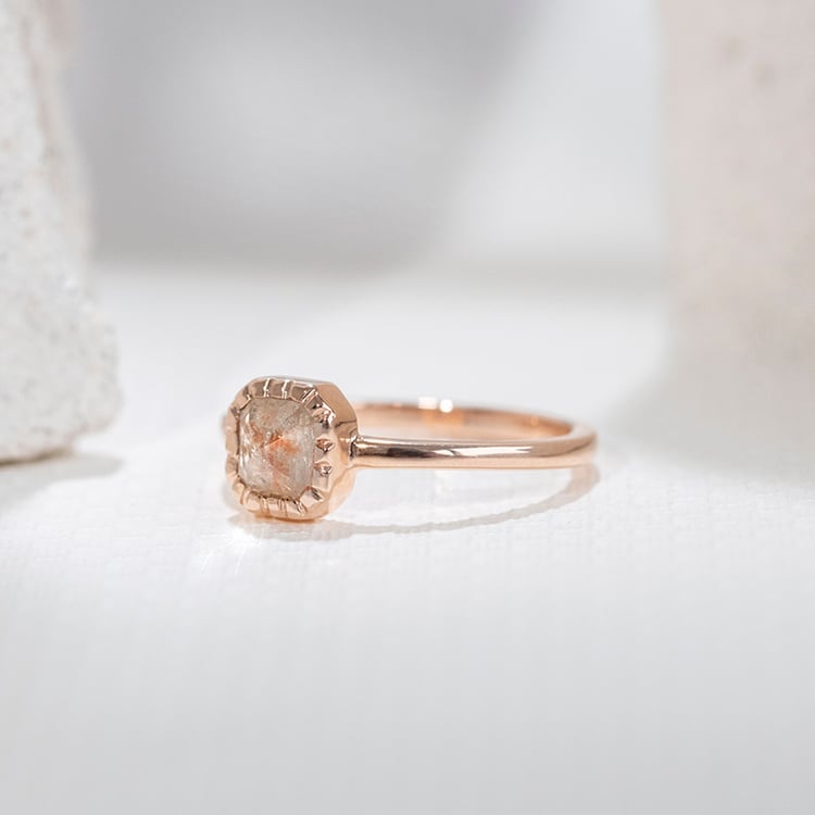 Ring mit einem Salt and Pepper Diamanten Tazia 111469