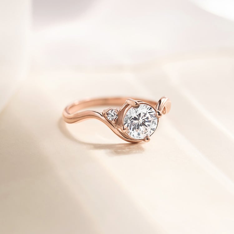 Ring mit rundem Lab Grown Diamanten 154995