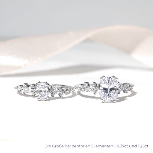 Verlobungsring mit ovalem Diamanten Mica
