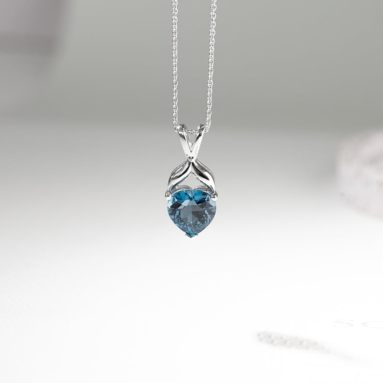 Silberanhänger mit Topas in Herzschliff Tasie 130628