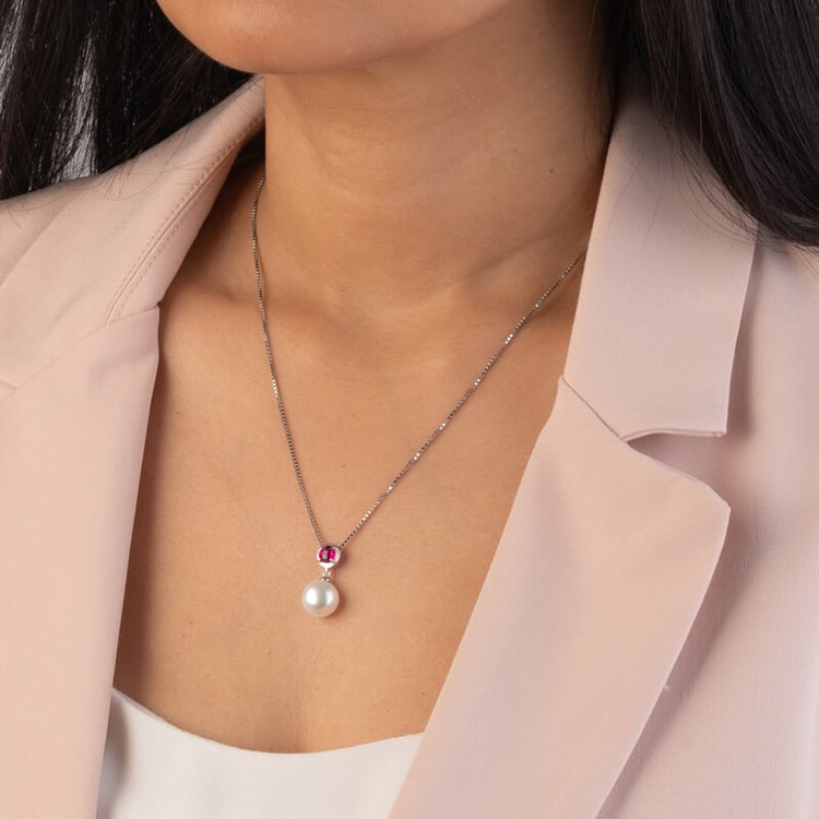 Silbernes Set aus Perlenschmuck mit Lab Grown Rubinen Jasna 142539