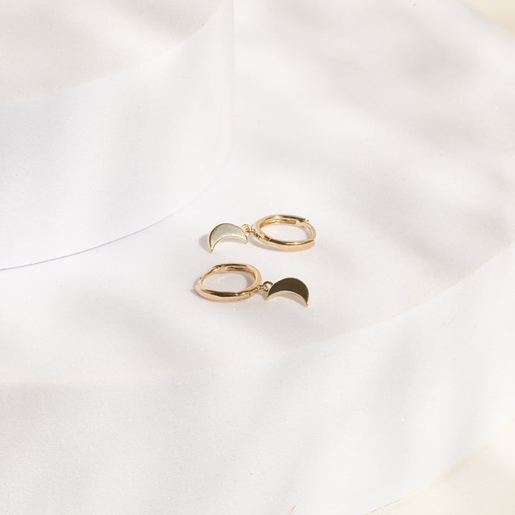 Runde silberne Ohrringe mit Halbmond Aibek 142876