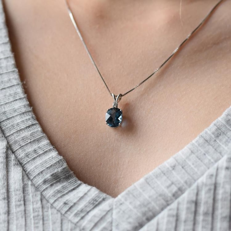 Anhänger mit Zirkonia und Topas 24619