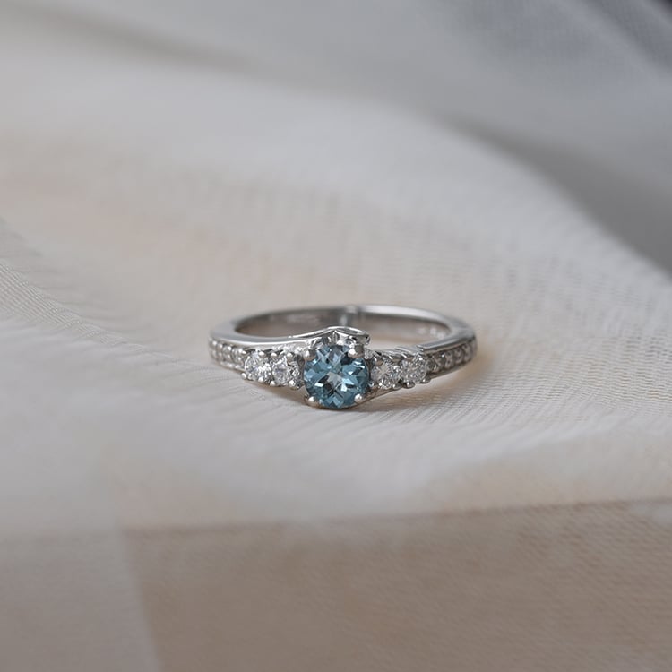 Romantischer Silberring mit London Topas Tereza 65546