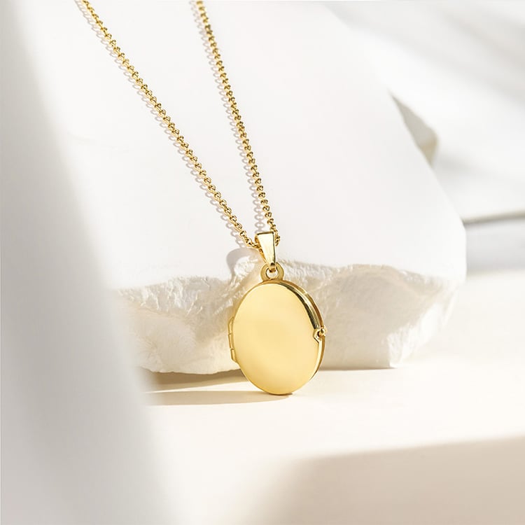 Ovales silbernes Medaillon zum Öffnen 156351