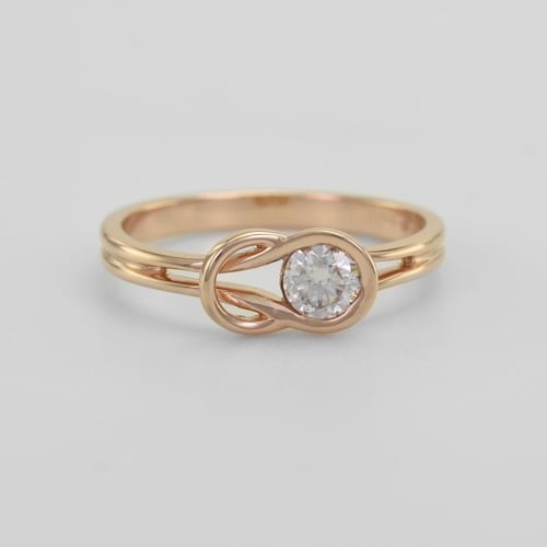 Modischer Verlobungsring mit Diamant Cereah