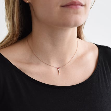 Atypische Kette mit Rubin und Diamanten Zaiden