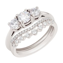 Ringset mit Diamant Ihrer Wahl Hebe