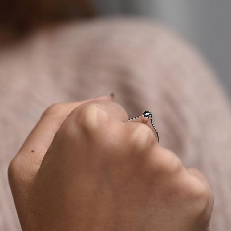 Verlobungsring mit schwarzem Diamant Lenal 40145