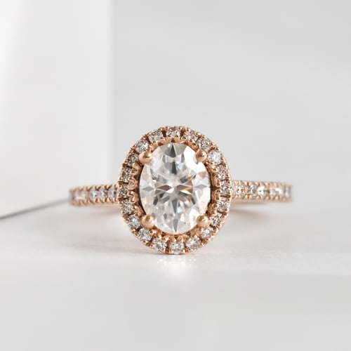 Eleganter Verlobungsring mit Diamanten Jody