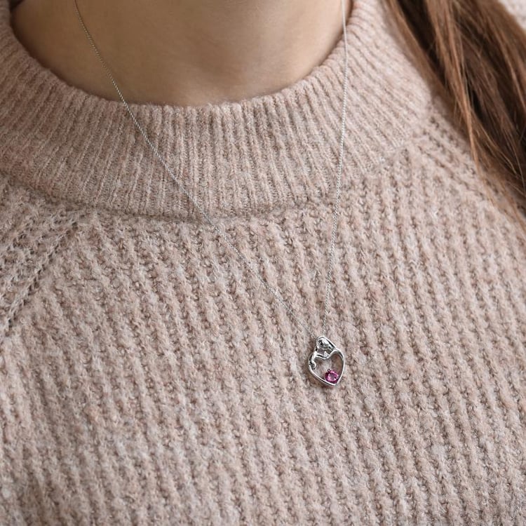 Anhänger mit Turmalin Mutter und Kind auf dem Hals 40774