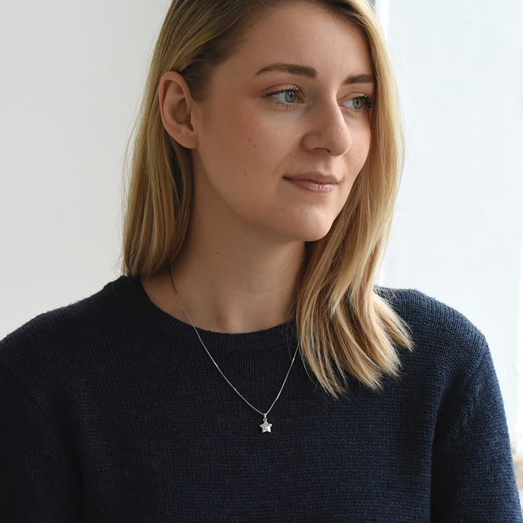 Kettenanhänger in Silber als Stern mit Diamanten Nairobi 73062