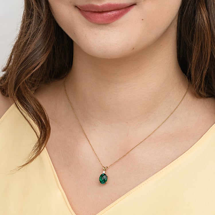 Goldener Anhänger mit Lab Grown Smaragd Marta 165046