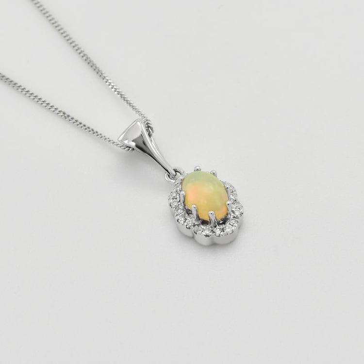 Anhänger mit Opal und Halo bezetzten Diamanten Jayme 35186