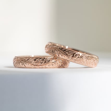 Eheringe aus Gold mit Zweig-Gravur Matu