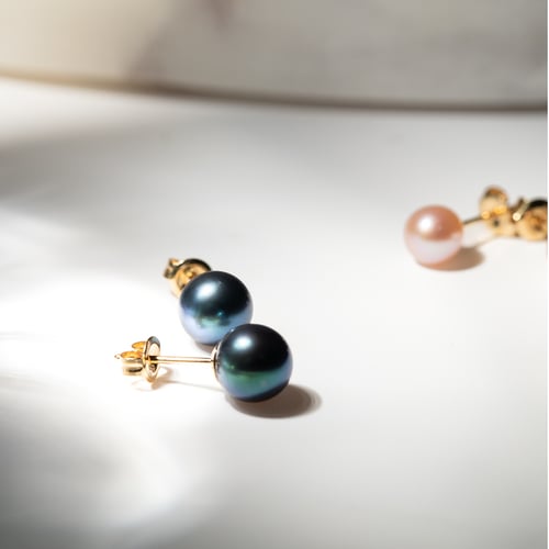 Elegante Ohrringe mit schwarzen Perlen Balbe