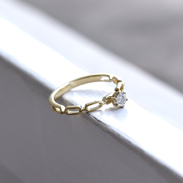 Unkonventioneller Diamantring Suzanne 84427