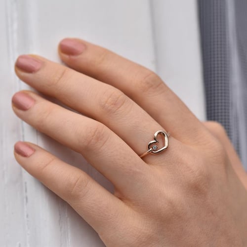 Goldener Herzring mit Diamant Balante