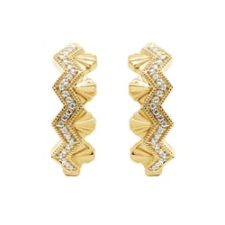 Außergewöhnliche goldene Creolen mit Lab Grown Diamanten Alva