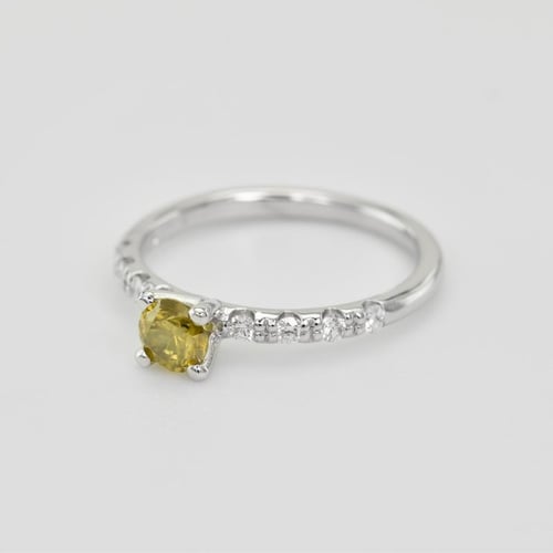 Verlobungsring mit gelbem Diamant Megha