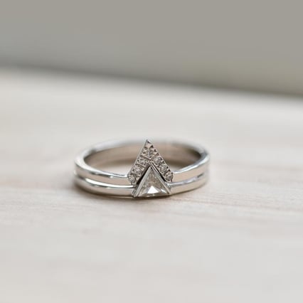 Wunderschönes Set mit 585 Goldringen und Diamanten Elal