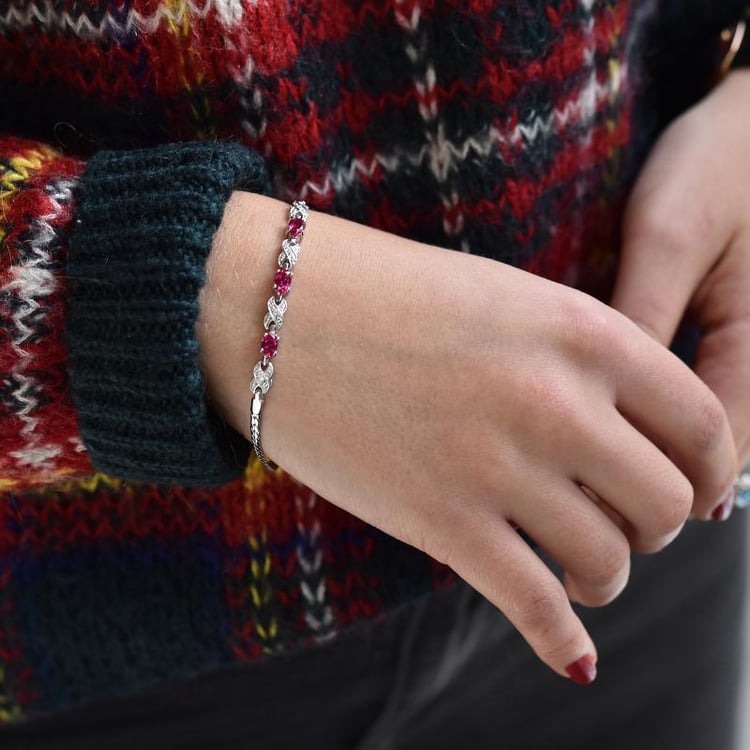 Feines Armband in Silber mit drei ovalen Rubinen Clio 29877