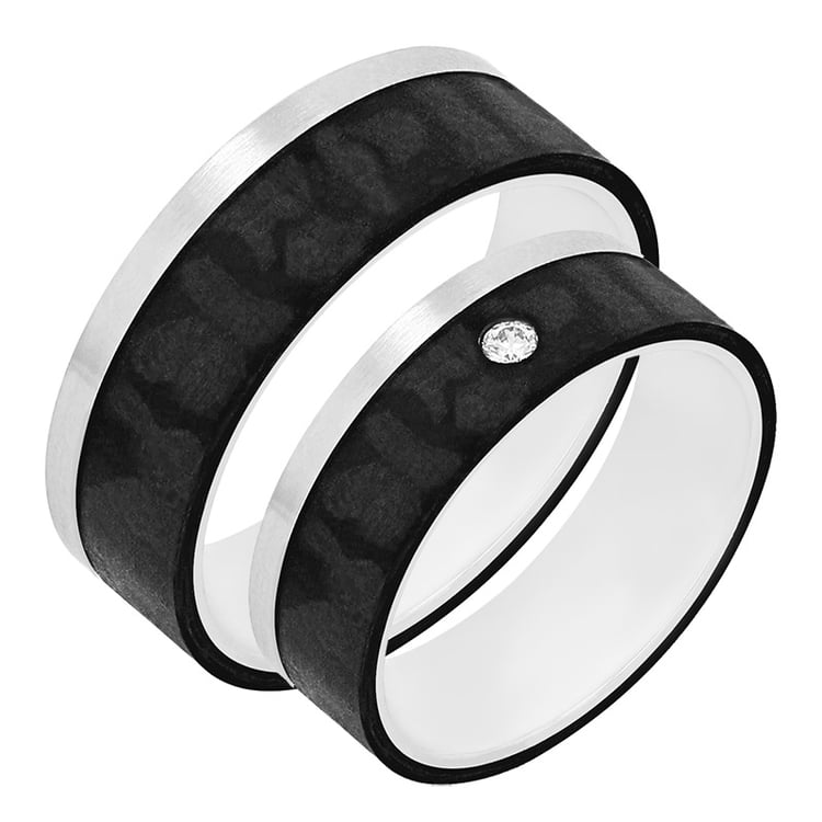 Flache Trauringe aus Carbon und Gold mit Diamant Adidan