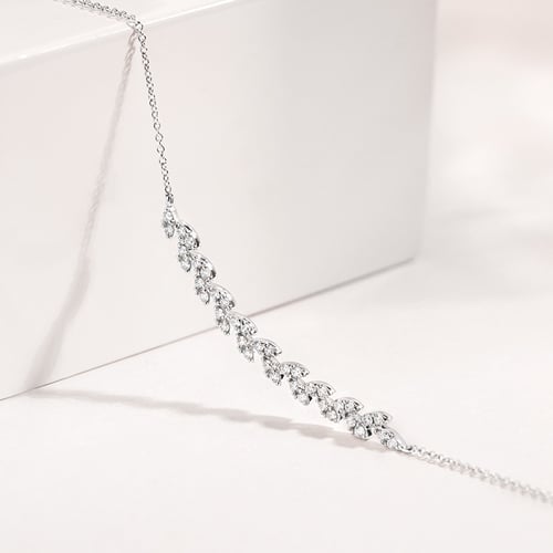 Diamantkette in Blattform Ophelia