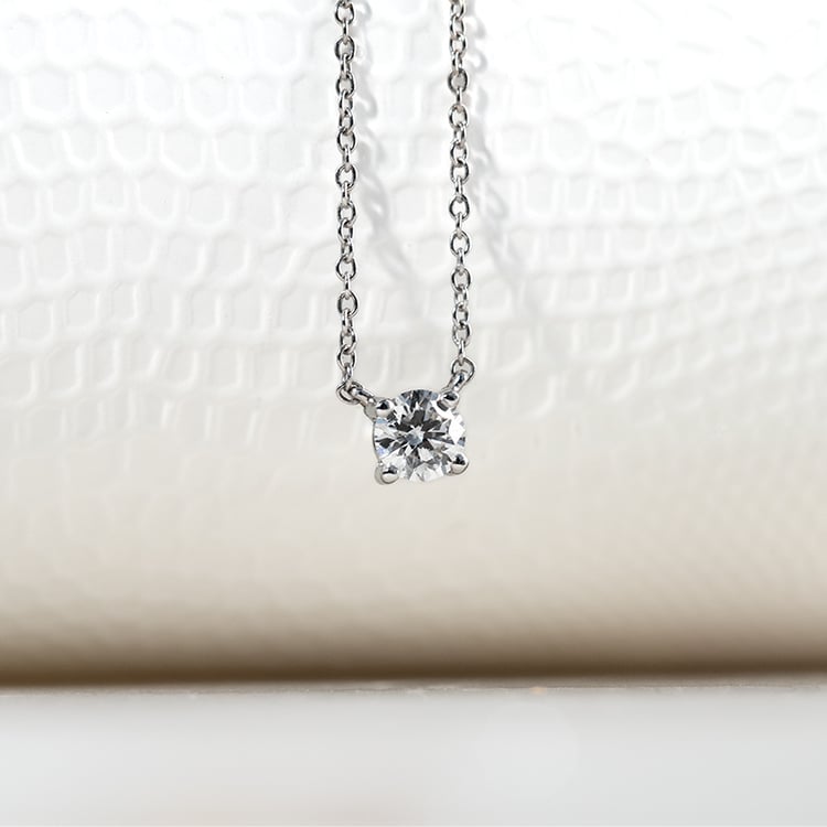 Goldene Halskette mit 0.30ct IGI-zertifiziertem Lab Grown Diamanten Sandra 131451