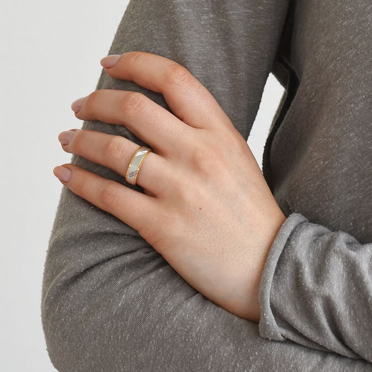 Eheringe aus Gold mit Muster Otho 77266