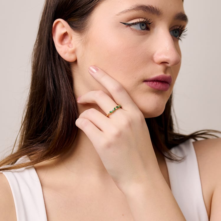 Half-Eternity-Ring aus Gold mit grünen Smaragden Zubin 165494