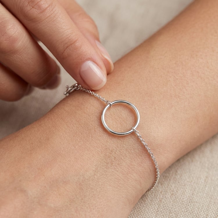 Minimalistisches Armband aus Gold Karma 169716