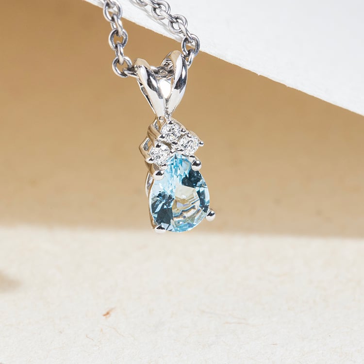 Aquamarinträne mit Diamanten in Goldanhänger Electrah 146551